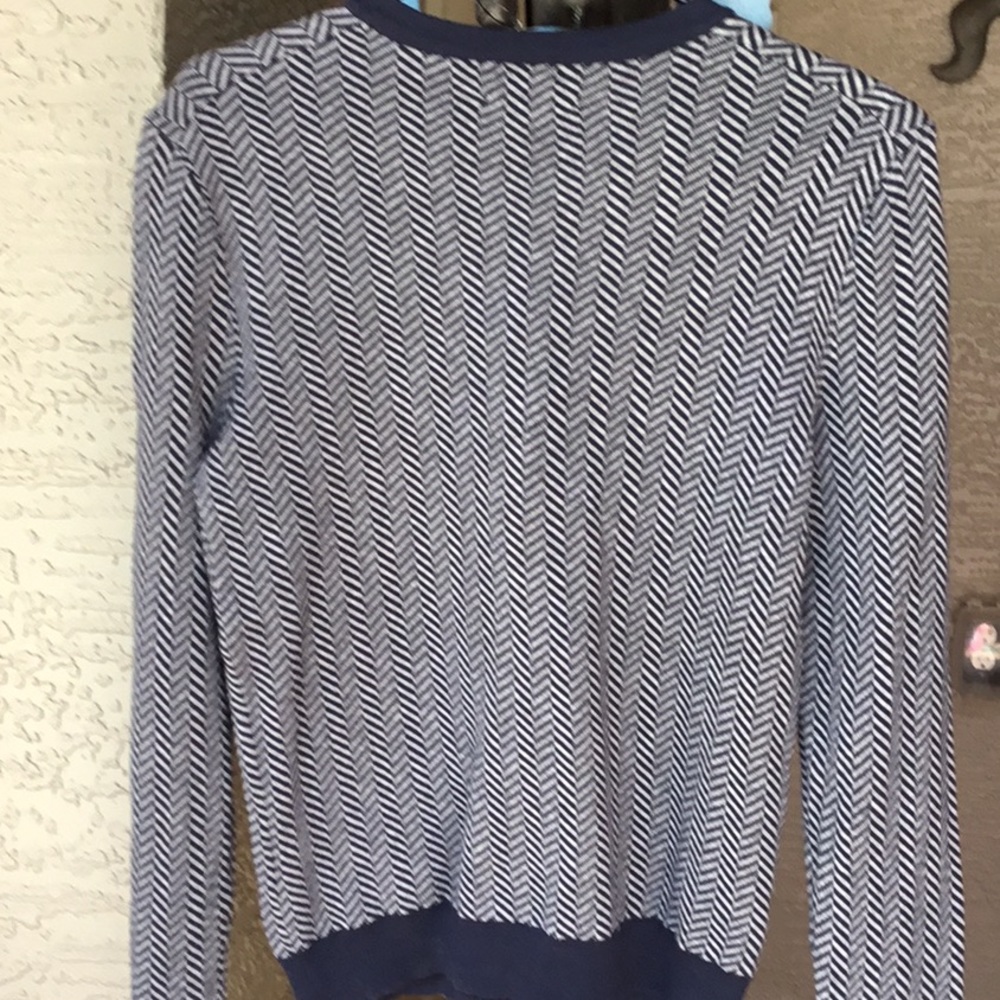 Sweater - Picture 2 of 3